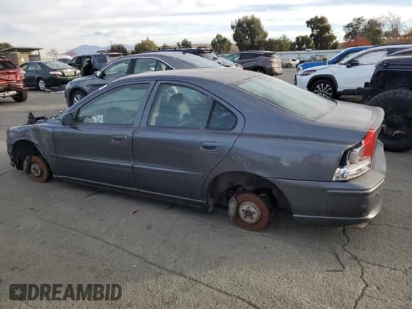 2006 Volvo S60 2.5L Turbo R с VIN YV1RH527062527406, выставлен на аукционе Copart как лот 81269984 с пробегом Не указан миль и Списание • Salvage title. История ставок и продаж доступна на DreamBid. Изображение 2.