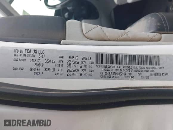 2017 Jeep Grand Cherokee Summit с VIN 1C4RJFJT4HC927934, выставлен на аукционе IAAI как лот 41681152 с пробегом 131 351 миль миль и . История ставок и продаж доступна на DreamBid. Изображение 9.