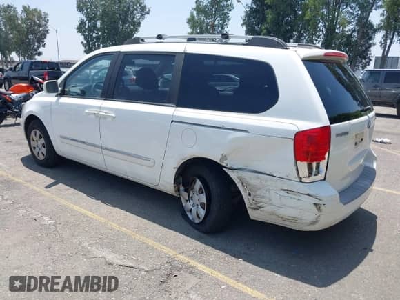 2008 Hyundai Entourage GLS с VIN KNDMC233386048515, выставлен на аукционе IAAI как лот 42478987 с пробегом 222 266 миль миль и . История ставок и продаж доступна на DreamBid. Изображение 3.