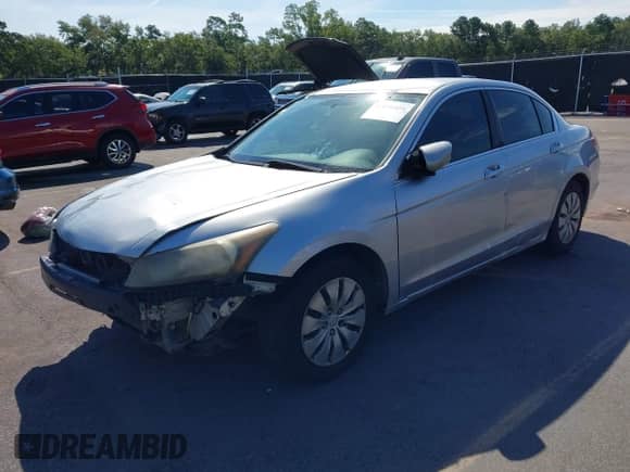 2008 Honda Accord LX с VIN 1HGCP26358A031130, выставлен на аукционе IAAI как лот 43050459 с пробегом 226 315 миль миль и . История ставок и продаж доступна на DreamBid. Изображение 17.