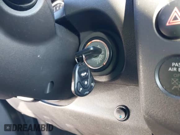 2006 Nissan Frontier SE with VIN 1N6AD07W26C402027, listed as a IAAI auction lot 41249886 with 155,417 mi miles and . Bid and sale history available at DreamBid. Image 11.