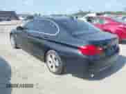 2012 BMW 5 Series 528i xDrive с VIN WBAXH5C58CDW10976, выставлен на аукционе IAAI как лот 42770141 с пробегом 129 210 миль миль и . История ставок и продаж доступна на DreamBid. Изображение 3.