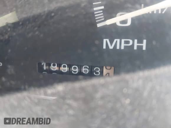 1996 Chevrolet Tahoe с VIN 1GNEK13R2TJ344273, выставлен на аукционе IAAI как лот 43210536 с пробегом 199 963 миль миль и . История ставок и продаж доступна на DreamBid. Изображение 7.