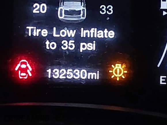 2018 Jeep Renegade Latitude with VIN ZACCJBBB7JPG72072, listed as a IAAI auction lot 42643680 with 132,530 mi miles and . Bid and sale history available at DreamBid. Image 15.