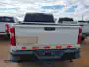 2020 Chevrolet Silverado 2500HD Work Truck z VIN 1GC1YLE77LF196167, wystawiony jako IAAI lot #42223463 z przebiegiem 144 104 mil mil oraz . Historia ofert i sprzedaży dostępna na DreamBid. Obrazek 16.