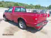 1999 Chevrolet S-10 with VIN 1GCCS1440XK195610, listed as a IAAI auction lot 42920243 with 187,944 mi miles and . Bid and sale history available at DreamBid. Image 3.