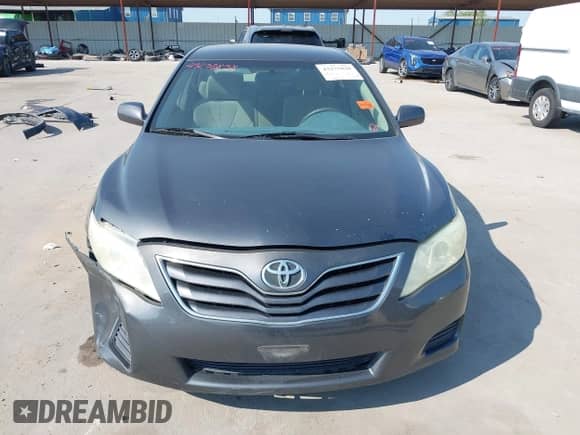 2010 Toyota Camry LE с VIN 4T4BF3EK5AR004995, выставлен на аукционе IAAI как лот 43233838 с пробегом 140 974 миль миль и . История ставок и продаж доступна на DreamBid. Изображение 12.