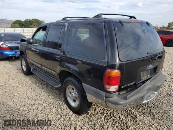 2001 Ford Explorer XLT с VIN 1FMDU73EX1ZA06855, выставлен на аукционе Copart как лот 81320605 с пробегом 147 020 миль миль и Списание • Salvage title. История ставок и продаж доступна на DreamBid. Изображение 2.