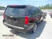 2019 Chevrolet Suburban LT с VIN 1GNSKHKC1KR174495, выставлен на аукционе IAAI как лот 43082154 с пробегом 150 583 миль миль и . История ставок и продаж доступна на DreamBid. Изображение 4.