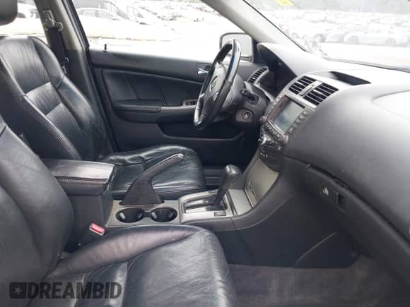 2004 Honda Accord EX with VIN 1HGCM66894A096634, listed as a IAAI auction lot 42601677 with 164,439 mi miles and . Bid and sale history available at DreamBid. Image 5.