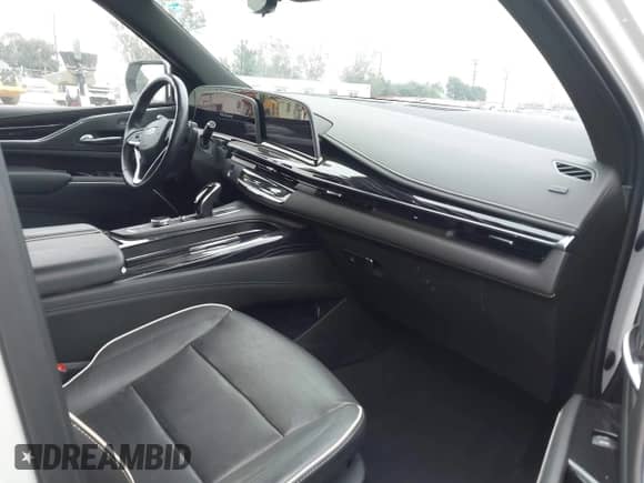 2021 Cadillac Escalade ESV с VIN 1GYS3PKLXMR324178, выставлен на аукционе IAAI как лот 42035022 с пробегом 35 448 миль миль и . История ставок и продаж доступна на DreamBid. Изображение 5.