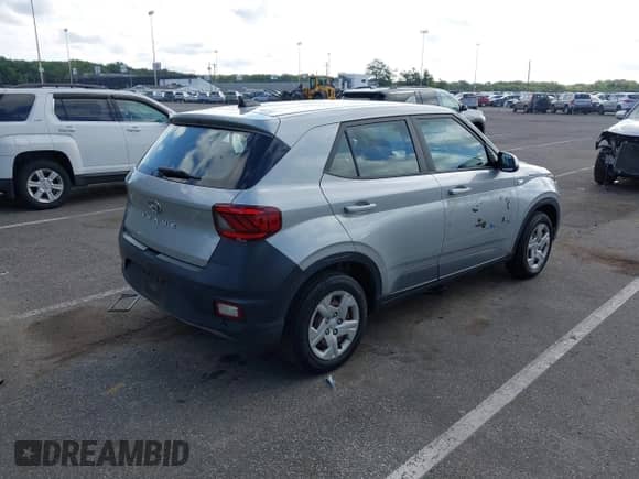 2020 Hyundai Venue SE с VIN KMHRB8A32LU044891, выставлен на аукционе IAAI как лот 42943439 с пробегом 133 258 миль миль и . История ставок и продаж доступна на DreamBid. Изображение 4.