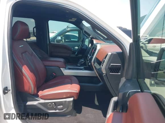 2019 Ford F-150 XLT with VIN 1FTEW1E45KFD00459, listed as a IAAI auction lot 42987287 with 119,011 mi miles and . Bid and sale history available at DreamBid. Image 5.