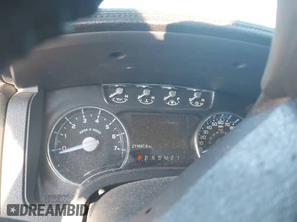 2011 Ford F-150 XLT z VIN 1FTFW1ET9BFB08571, wystawiony jako IAAI lot #43513186 z przebiegiem 211 647 mil mil oraz . Historia ofert i sprzedaży dostępna na DreamBid. Obrazek 7.