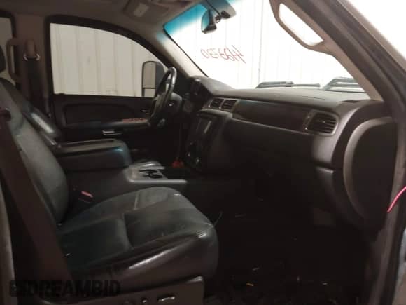 2007 GMC Sierra 1500 с VIN 2GTEK13Y671700496, выставлен на аукционе IAAI как лот 41233730 с пробегом 225 186 миль миль и . История ставок и продаж доступна на DreamBid. Изображение 5.