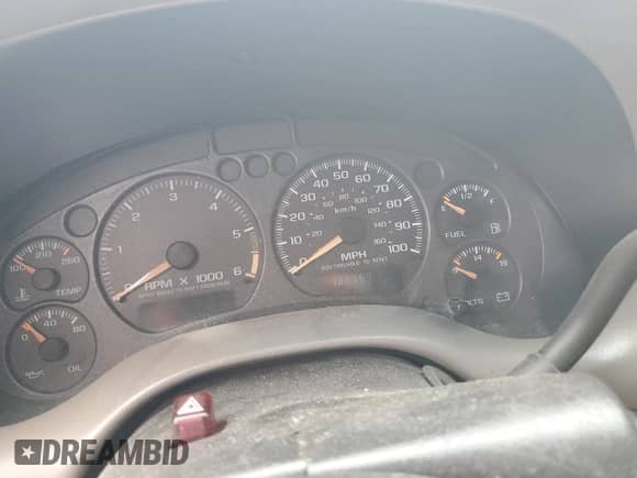 2002 Chevrolet S-10 LS z VIN 1GCCS19W928252029, wystawiony jako Copart lot #63933435 z przebiegiem 182 357 mil mil oraz Szkoda całkowita • Salvage title. Historia ofert i sprzedaży dostępna na DreamBid. Obrazek 9.