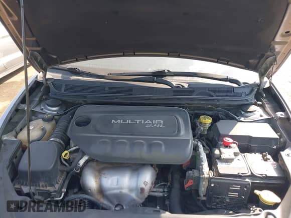 2015 Dodge Dart SXT with VIN 1C3CDFBB1FD242272, listed as a IAAI auction lot 43265645 with 207,888 mi miles and . Bid and sale history available at DreamBid. Image 10.