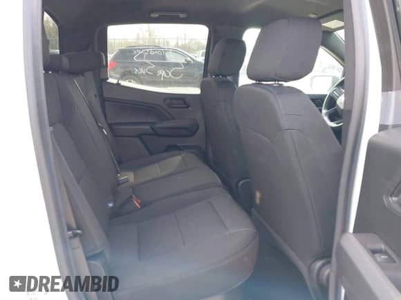 2023 Chevrolet Colorado 4WD Work Truck z VIN 1GCGTBECXP1187594, wystawiony jako IAAI lot #42065886 z przebiegiem 1 089 mil mil oraz . Historia ofert i sprzedaży dostępna na DreamBid. Obrazek 8.