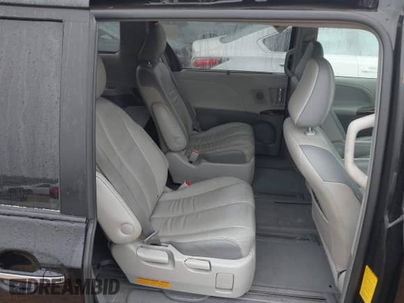 2012 Toyota Sienna XLE with VIN 5TDDK3DC3CS030466, listed as a IAAI auction lot 41914368 with 174,512 mi miles and . Bid and sale history available at DreamBid. Image 8.