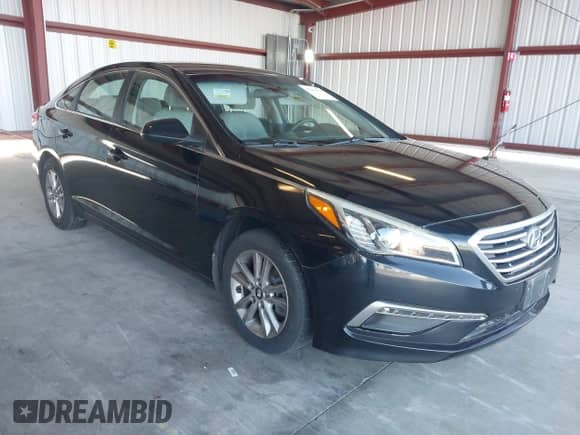2015 Hyundai Sonata SE with VIN 5NPE24AF6FH013986, listed as a IAAI auction lot 43483519 with 141,913 mi miles and . Bid and sale history available at DreamBid. Image 1.