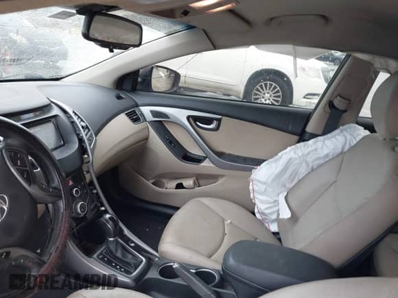 2014 Hyundai Elantra SE с VIN KMHDH4AE9EU200513, выставлен на аукционе IAAI как лот 41379819 с пробегом 130 975 миль миль и . История ставок и продаж доступна на DreamBid. Изображение 5.