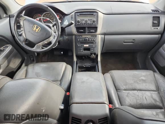 2006 Honda Pilot EX-L z VIN 5FNYF18616B015259, wystawiony jako Copart lot #70057865 z przebiegiem 194 719 mil mil oraz Szkoda całkowita • Salvage title. Historia ofert i sprzedaży dostępna na DreamBid. Obrazek 8.