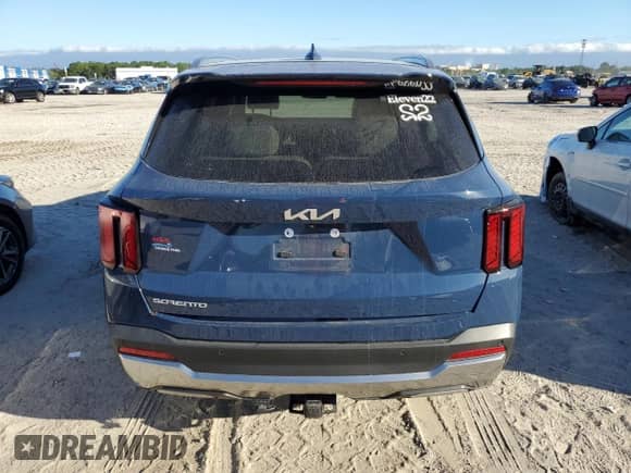 2025 Kia Sorento S with VIN 5XYRL4JCXSG326660, listed as a Copart auction lot 82452295 with 11,594 mi miles and Salvage title. Bid and sale history available at DreamBid. Image 6.