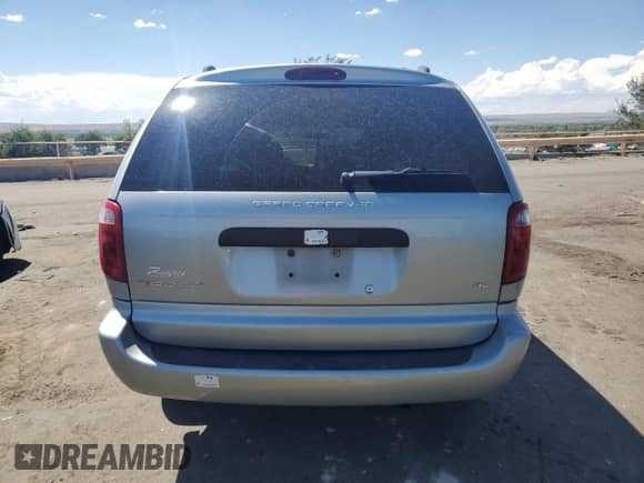 2003 Dodge Caravan SE с VIN 1D4GP24393B197661, выставлен на аукционе Copart как лот 68476634 с пробегом Не указан миль и Списание • Salvage title. История ставок и продаж доступна на DreamBid. Изображение 6.