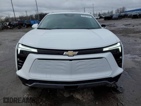 2024 Chevrolet Blazer EV eAWD LT с VIN 3GNKDBRJ9RS223039, выставлен на аукционе Copart как лот 81541254 с пробегом 2 531 миль миль и На запчасти • Non repairable. История ставок и продаж доступна на DreamBid. Изображение 5.