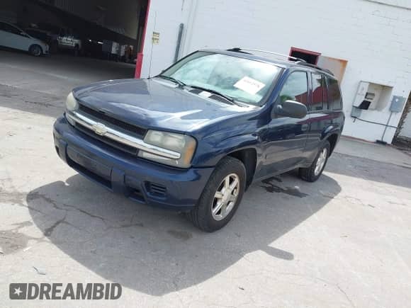 2008 Chevrolet TrailBlazer Fleet 2FL with VIN 1GNDT13S082232066, listed as a IAAI auction lot 42412578 with 182,910 mi miles and . Bid and sale history available at DreamBid. Image 2.