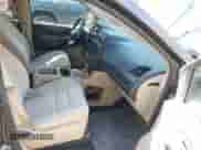 2015 Dodge Grand Caravan SXT с VIN 2C4RDGCG3FR533181, выставлен на аукционе IAAI как лот 43526332 с пробегом 207 953 миль миль и . История ставок и продаж доступна на DreamBid. Изображение 5.