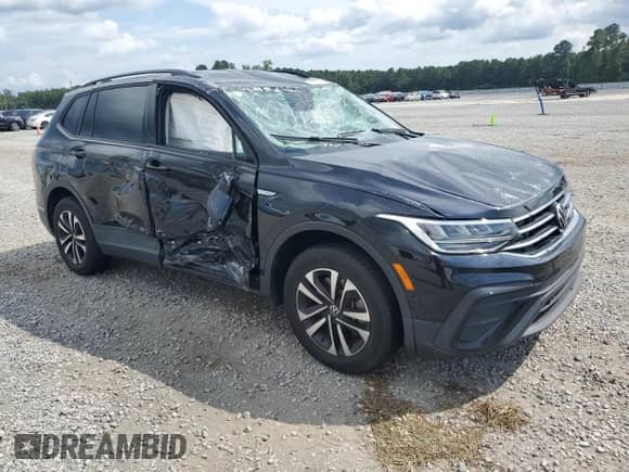 2022 Volkswagen Tiguan S с VIN 3VV1B7AX8NM171510, выставлен на аукционе Copart как лот 69777065 с пробегом 33 315 миль миль и Списание • Salvage title. История ставок и продаж доступна на DreamBid. Изображение 4.