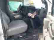 2020 Chevrolet Express Cargo с VIN 1GCWGBFP7L1118907, выставлен на аукционе IAAI как лот 41725301 с пробегом 83 978 миль миль и . История ставок и продаж доступна на DreamBid. Изображение 5.