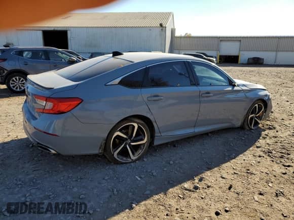 2022 Honda Accord Sport z VIN 1HGCV1F37NA122265, wystawiony jako Copart lot #90078395 z przebiegiem Nie podano mil oraz Czysty tytuł • Clean title. Historia ofert i sprzedaży dostępna na DreamBid. Obrazek 3.