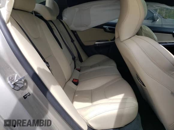 2015 Volvo S60 T6 Drive-E with VIN YV149MFK0F1351673, listed as a Copart auction lot 54271335 with 127,098 mi miles and Salvage title. Bid and sale history available at DreamBid. Image 10.