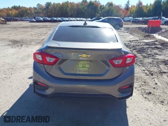 2017 Chevrolet Cruze LT with VIN 1G1BE5SM3H7188368, listed as a IAAI auction lot 43349399 with 215,246 mi miles and . Bid and sale history available at DreamBid. Image 16.