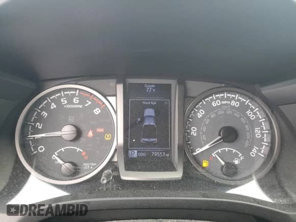 2020 Toyota Tacoma SR5 с VIN 3TMAZ5CNXLM128164, выставлен на аукционе Copart как лот 71077555 с пробегом 79 553 миль миль и Чистый • Clean title. История ставок и продаж доступна на DreamBid. Изображение 9.