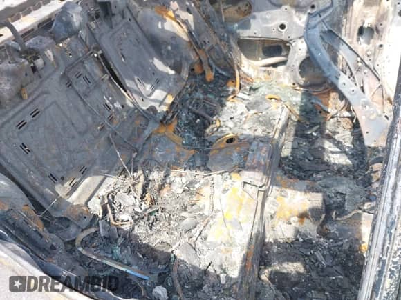 2023 Toyota Camry TRD z VIN 4T1KZ1AK3PU083104, wystawiony jako IAAI lot #43071874 z przebiegiem Nie podano mil oraz . Historia ofert i sprzedaży dostępna na DreamBid. Obrazek 8.