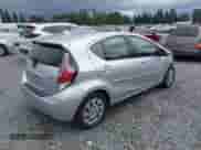 2015 Toyota Prius One z VIN JTDKDTB37F1098842, wystawiony jako IAAI lot #42599025 z przebiegiem 87 264 mil mil oraz . Historia ofert i sprzedaży dostępna na DreamBid. Obrazek 4.