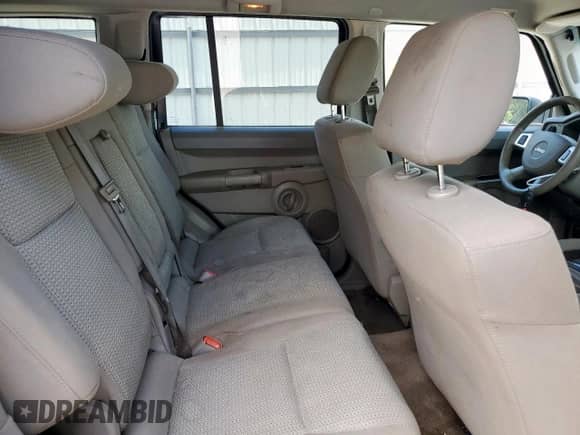 2008 Jeep Commander Sport с VIN 1J8HG48K38C140848, выставлен на аукционе Copart как лот 70687675 с пробегом 246 830 миль миль и Списание • Salvage title. История ставок и продаж доступна на DreamBid. Изображение 10.