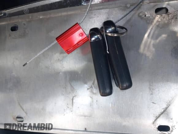 2017 Honda Accord z VIN JHMCR6F38HC015992, wystawiony jako IAAI lot #43553035 z przebiegiem 269 539 mil mil oraz . Historia ofert i sprzedaży dostępna na DreamBid. Obrazek 11.