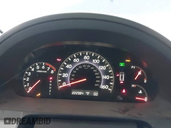 2010 Honda Odyssey LX with VIN 5FNRL3H22AB046762, listed as a IAAI auction lot 42848890 with 222,984 mi miles and . Bid and sale history available at DreamBid. Image 7.