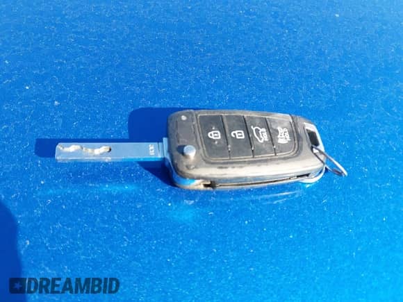 2018 Hyundai Elantra with VIN KMHH35LE5JU029031, listed as a IAAI auction lot 43273085 with 76,024 mi miles and . Bid and sale history available at DreamBid. Image 11.