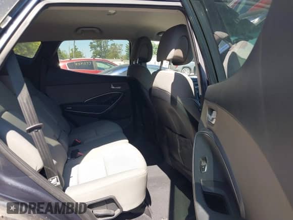 2014 Hyundai Santa Fe с VIN 5XYZTDLB8EG198069, выставлен на аукционе IAAI как лот 43135250 с пробегом 75 466 миль миль и . История ставок и продаж доступна на DreamBid. Изображение 8.