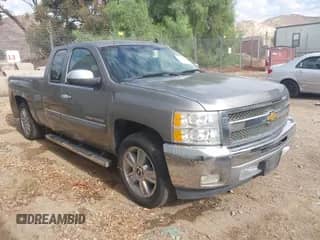 2013 Chevrolet Silverado 1500 LT with VIN 1GCRCSE05DZ126052, listed as a IAAI auction lot 43259554 with 264,232 mi miles and . Bid and sale history available at DreamBid. Image 1.