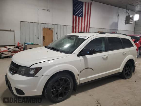 2019 Dodge Journey SE z VIN 3C4PDDBG7KT752305, wystawiony jako Copart lot #89274195 z przebiegiem 349 314 mil mil oraz Szkoda całkowita • Salvage title. Historia ofert i sprzedaży dostępna na DreamBid. Obrazek 1.