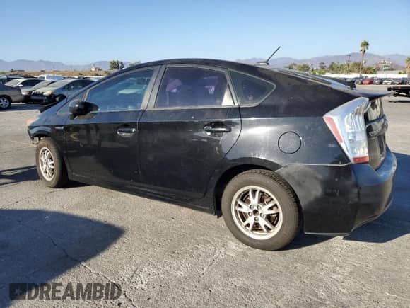 2010 Toyota Prius III with VIN JTDKN3DU3A0133510, listed as a Copart auction lot 83845975 with 237,057 mi miles and Salvage title. Bid and sale history available at DreamBid. Image 2.