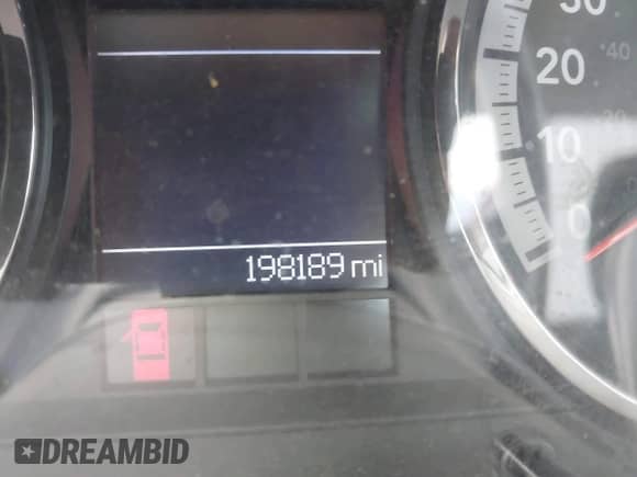 2010 Dodge 1500 Sport z VIN 3D7JV1ET7AG149569, wystawiony jako IAAI lot #42619644 z przebiegiem 198 189 mil mil oraz . Historia ofert i sprzedaży dostępna na DreamBid. Obrazek 16.
