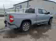 2019 Toyota Tundra Limited z VIN 5TFSY5F12KX245102, wystawiony jako Copart lot #80249875 z przebiegiem 24 383 mil mil oraz Szkoda całkowita • Salvage title. Historia ofert i sprzedaży dostępna na DreamBid. Obrazek 3.