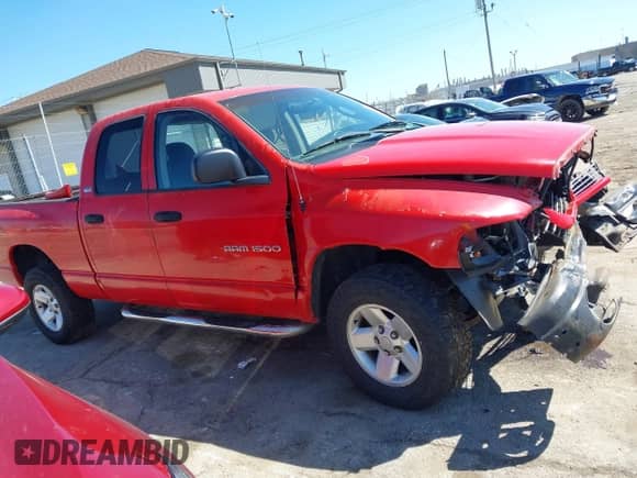 2002 Dodge RAM with VIN 1B7HU18N82J108666, listed as a IAAI auction lot 42040263 with 294,152 mi miles and . Bid and sale history available at DreamBid. Image 14.